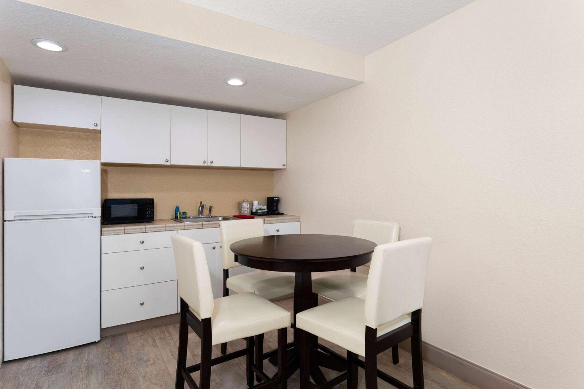 Hotel Baymont By Wyndham Punta Gorda/Port Charlotte Zewnętrze zdjęcie