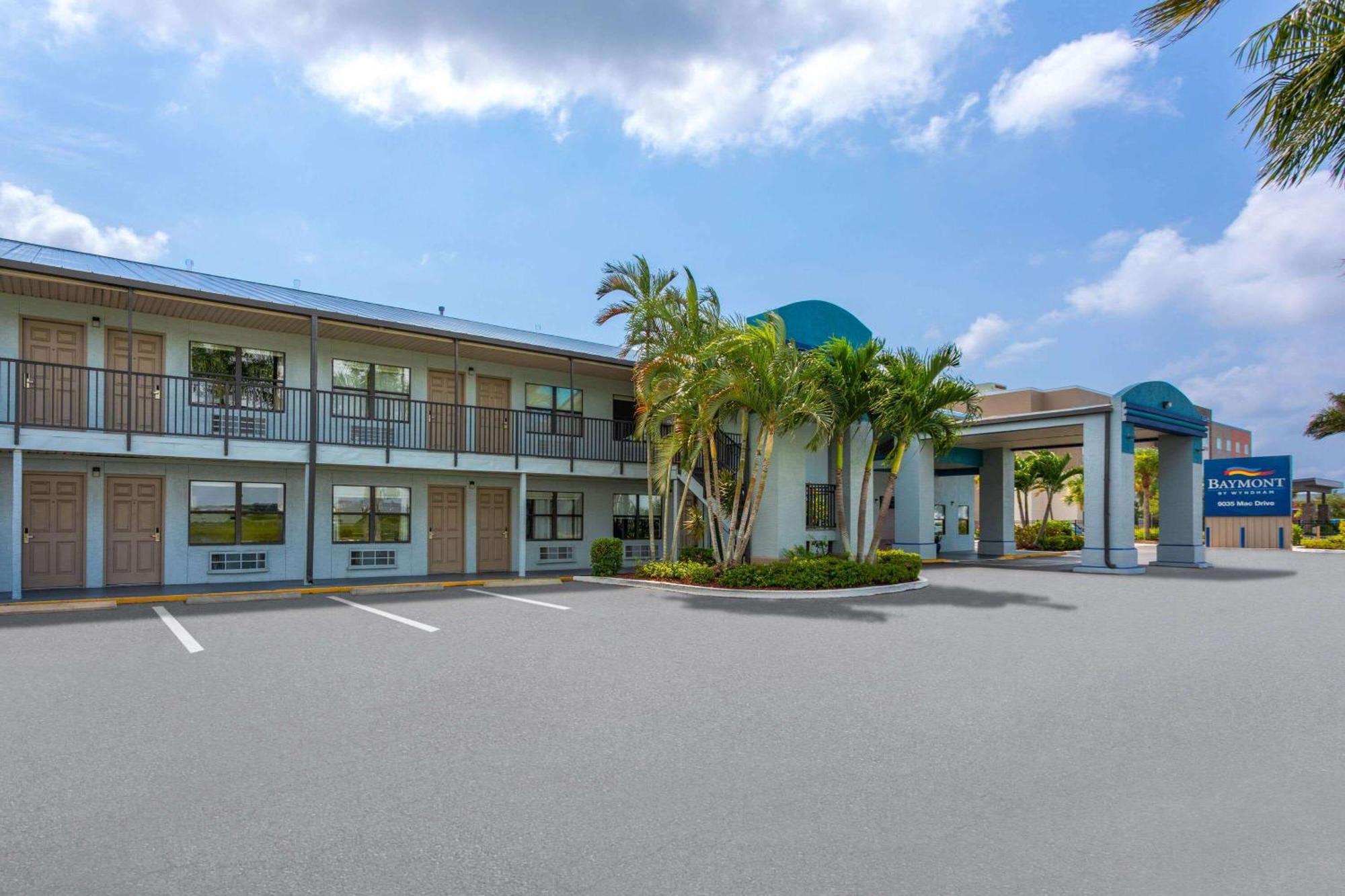 Hotel Baymont By Wyndham Punta Gorda/Port Charlotte Zewnętrze zdjęcie